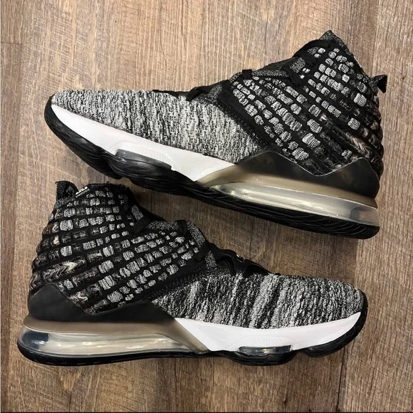 Nike Lebron 17 XVII In The Arena Black Grey